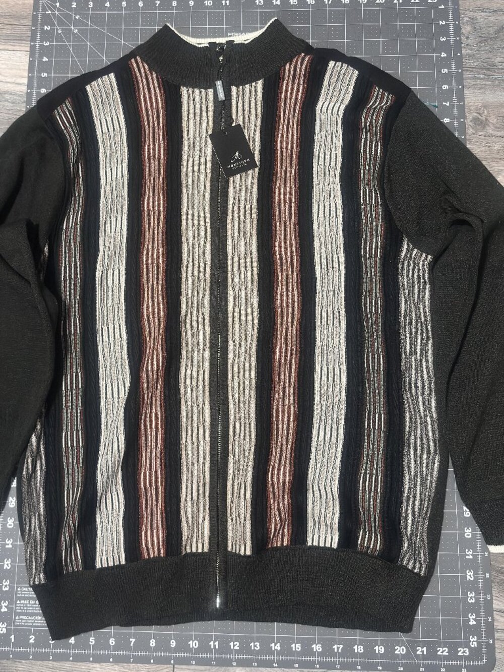 Montique Men's Vintage 3D Textured Full Zip Cardigan Sweater NWT XL